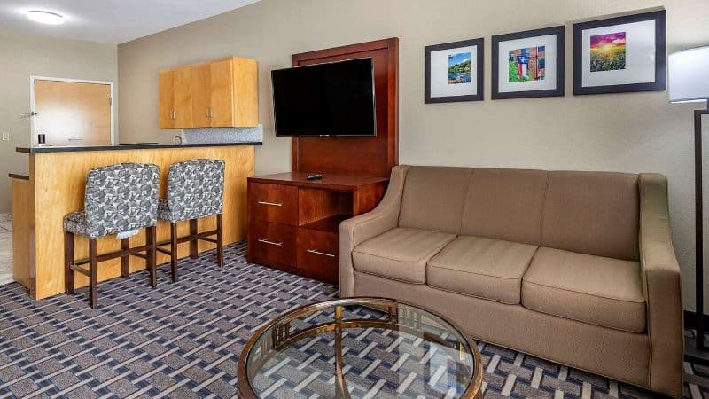 Comfort Suites hotel photo 4