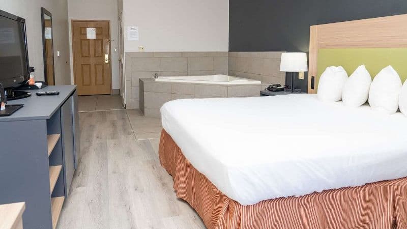 Country Inn & Suites by Radisson, College Station, TX hotel photo 3