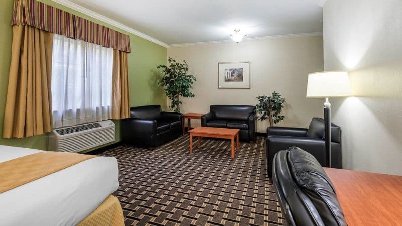 Motel 6 Tyler hotel photo 4