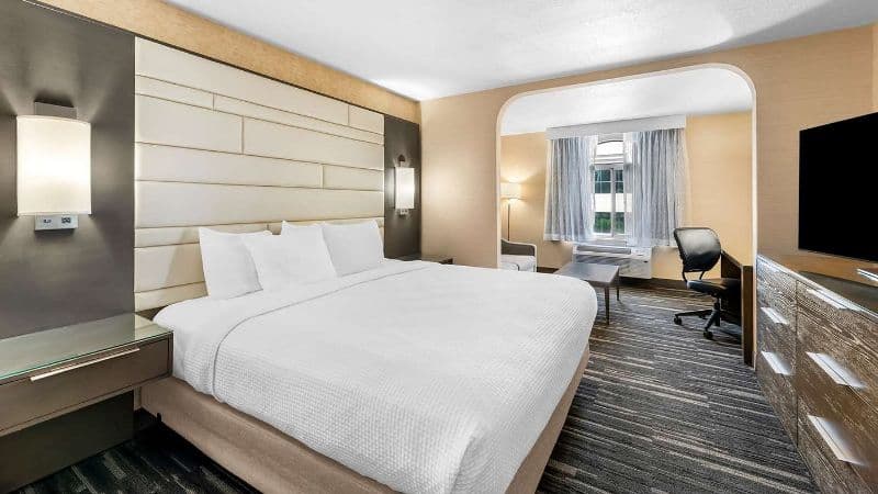 Best Western Plus Abbey Inn hotel photo 2