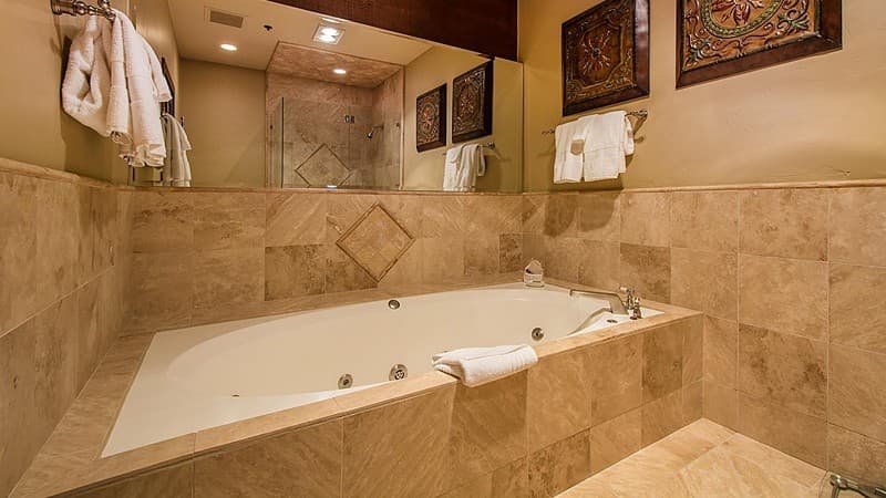 Stein Eriksen Lodge Deer Valley Jacuzzi room