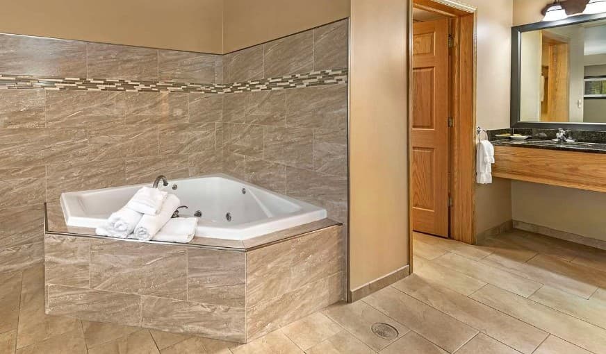 Best Western Plus Plattsburgh hotel photo 3
