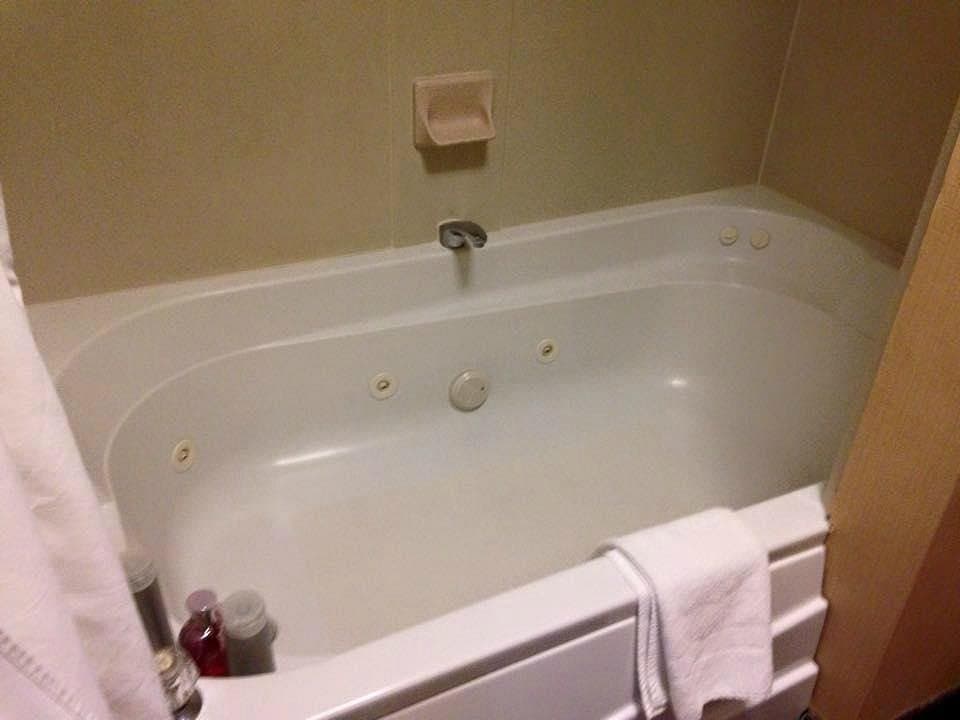 Green Mountain Suites Hotel Jacuzzi room