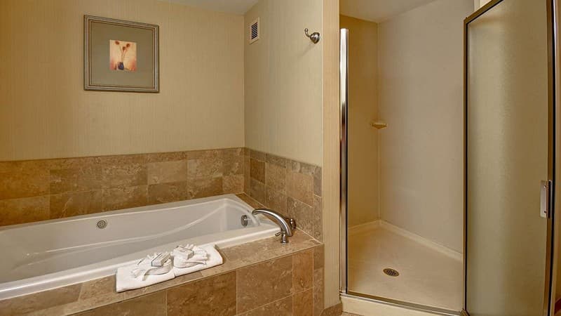 Hampton Inn Rutland Jacuzzi room