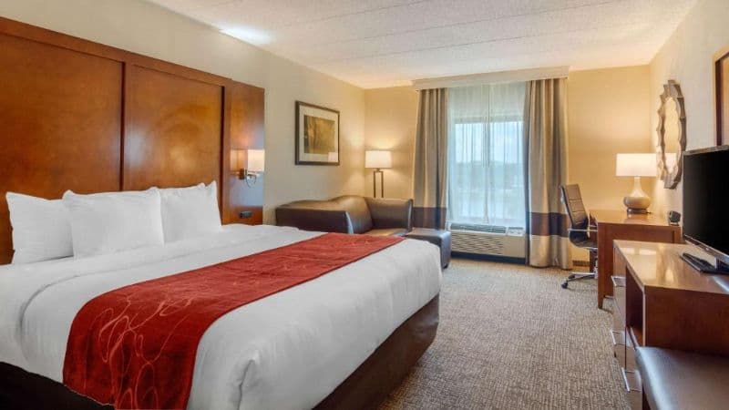 Comfort Suites Southpark hotel photo 2