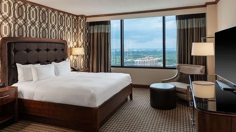 Hilton Alexandria Mark Center hotel photo 2