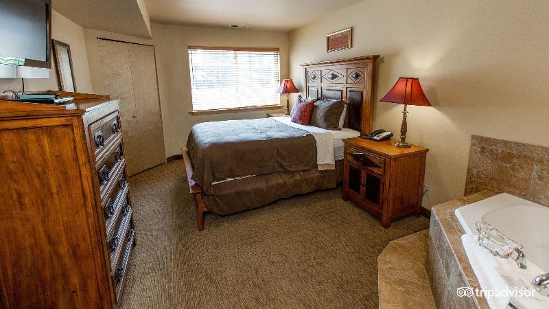 Icicle Village Resort hotel photo 2