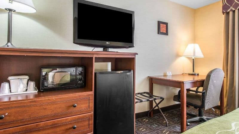 Comfort Inn Weirton hotel photo 4