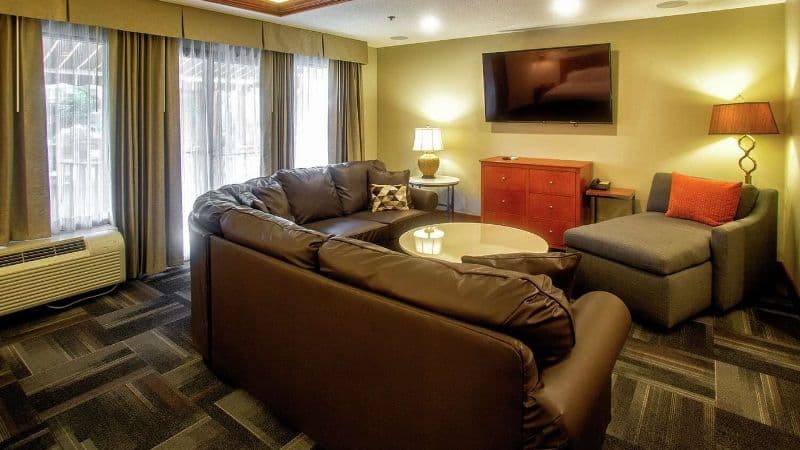 Hampton Inn Wheeling hotel photo 4