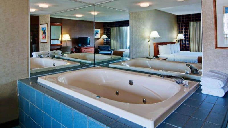 Quality Inn hotel photo 2