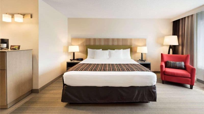 Country Inn & Suites by Radisson, Chippewa Falls hotel photo 2