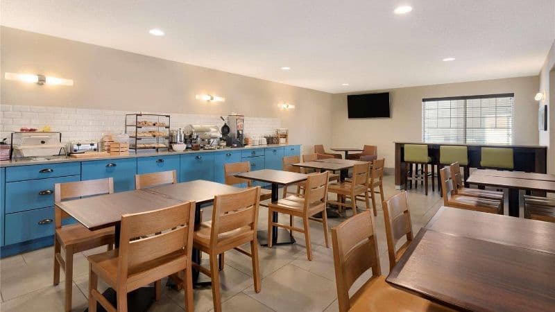 Country Inn & Suites by Radisson, Chippewa Falls hotel photo 4