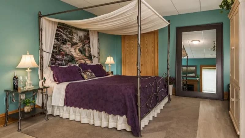 Inn at Wawanissee Point hotel photo 3