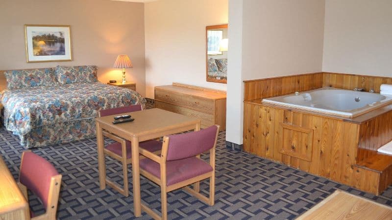 Sky Lodge Inn & Suites hotel photo 3