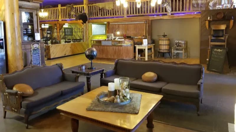 Colter’s Lodge hotel photo 5