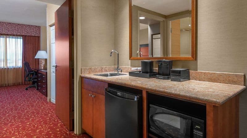 Embassy Suites By Hilton Loveland Conference Center hotel photo 5