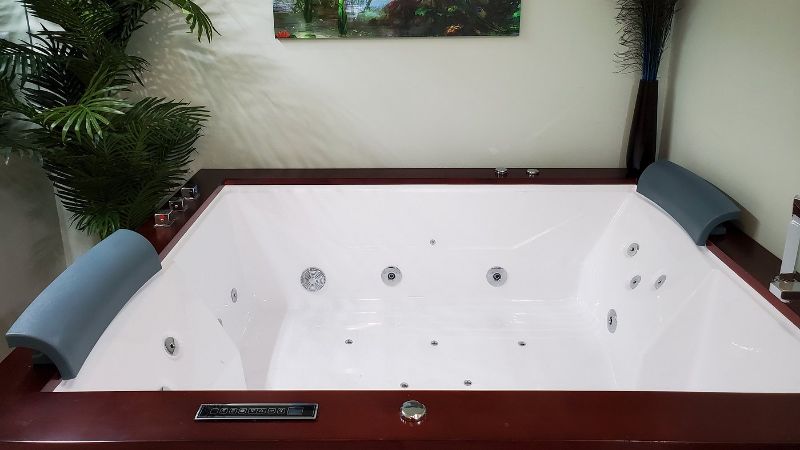 Pearson's Pond Suites