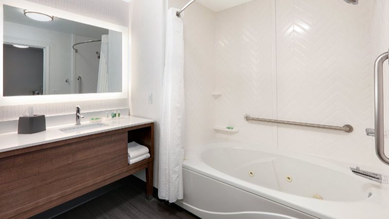 Holiday Inn Yuma, an IHG Hotel photo 1