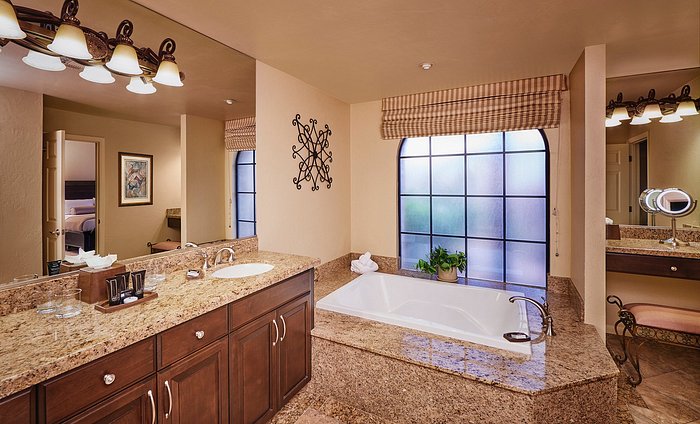 Kimpton Miralina Resort And Villas by IHG