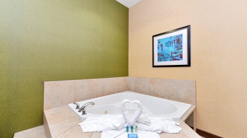 Holiday Inn Express Woodland