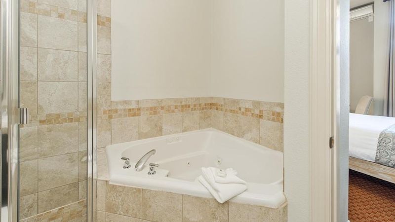 The Bradley Boulder Inn photo 1