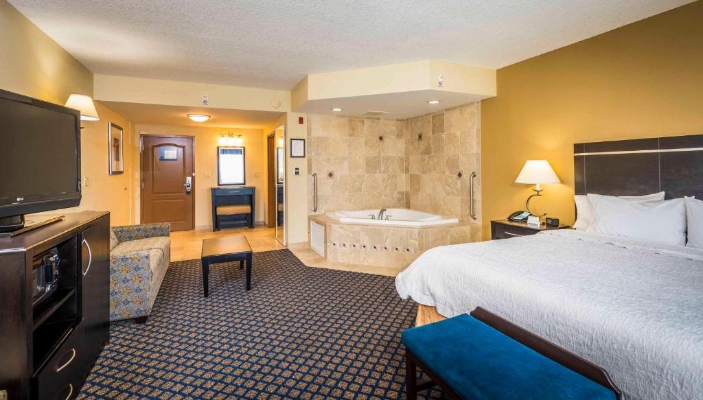 Hampton Inn & Suites Jacksonville South – Bartram Park