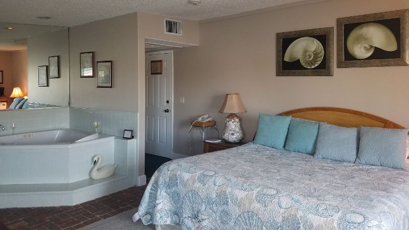 Inn at Camachee Harbor