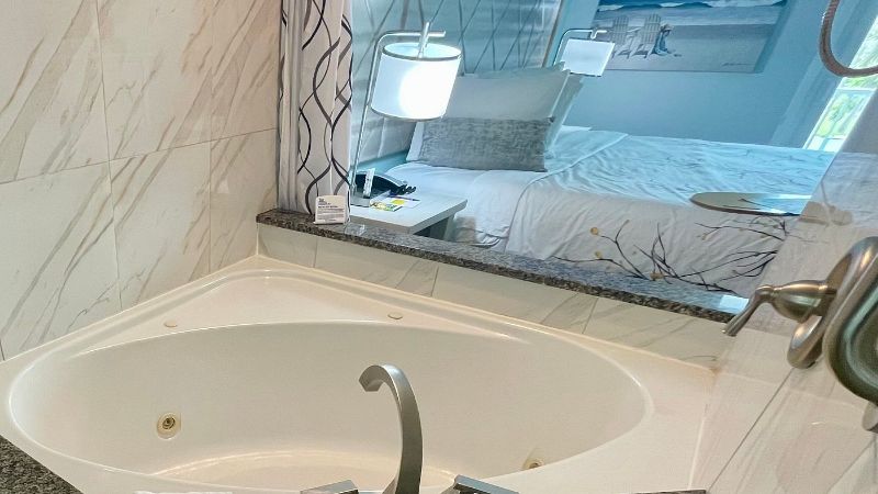 Ocean Sands Beach Boutique Inn – 1 Acre Private Beach