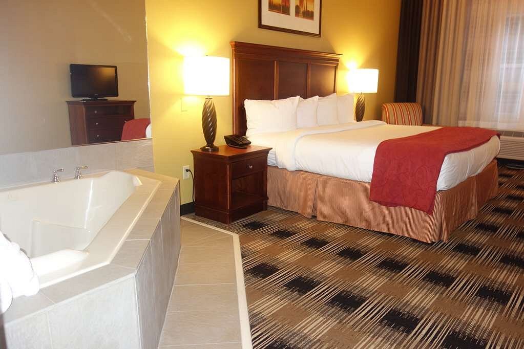 Country Inn & Suites by Radisson, Helen, GA photo 1