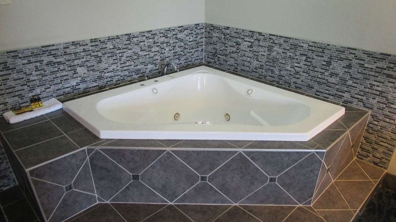 Best Western Plus Bloomington East Hotel photo 1