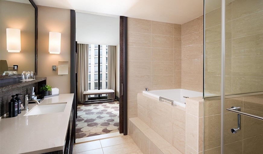 Royal Sonesta Chicago River North photo 1