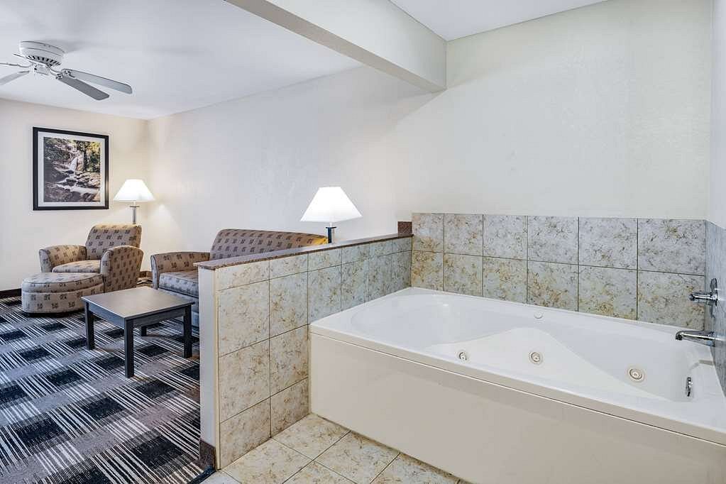 Sleep Inn Champaign North – Urbana photo 1
