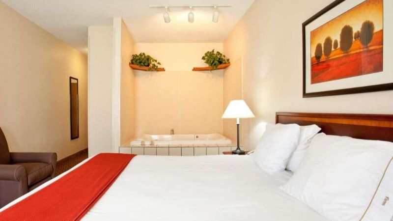 Baymont Inn & Suites Merrillville