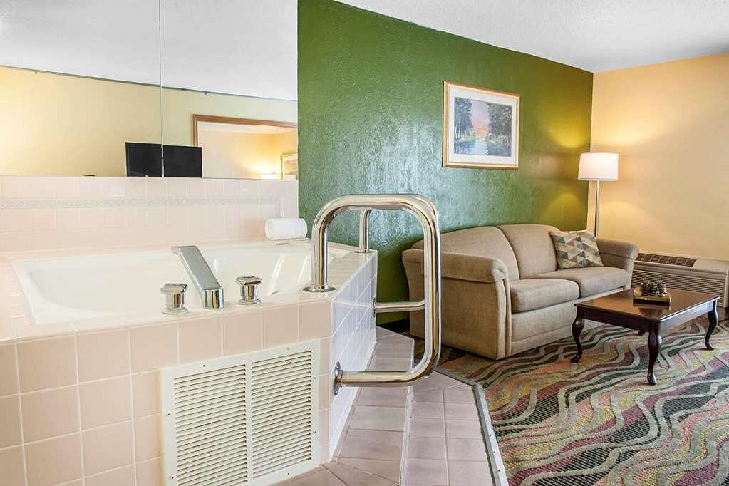 Quality Inn Conference Center