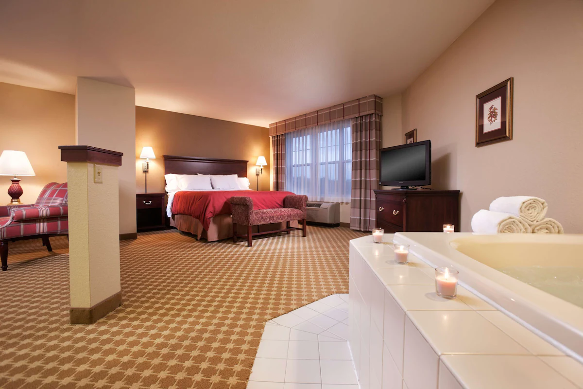 Country Inn & Suites by Radisson, Des Moines West, IA photo 1