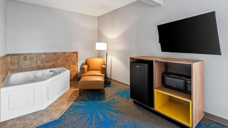 Days Inn by Wyndham Carroll