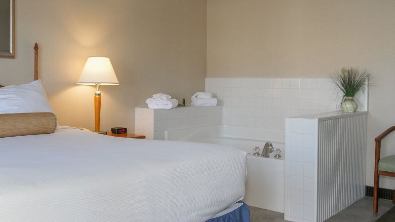 Flagship Inn photo 1