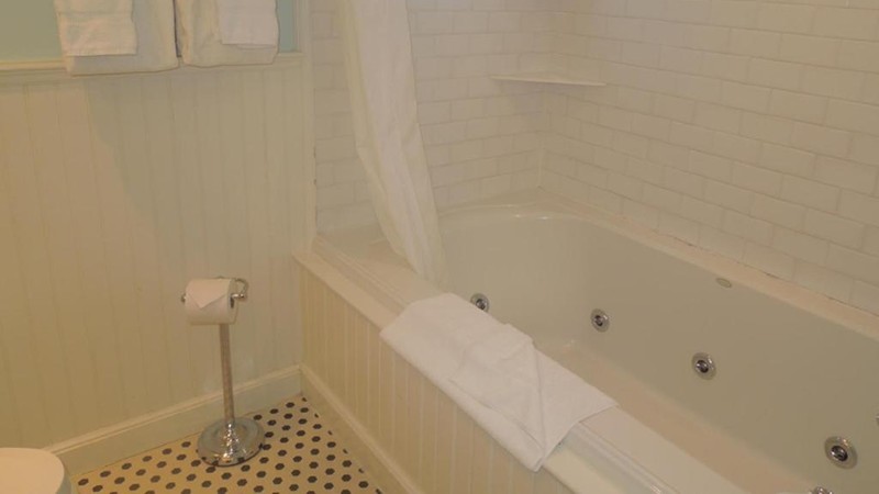 Anchor Inn Beach House