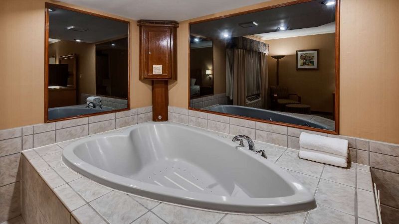 Best Western Lapeer Inn photo 1