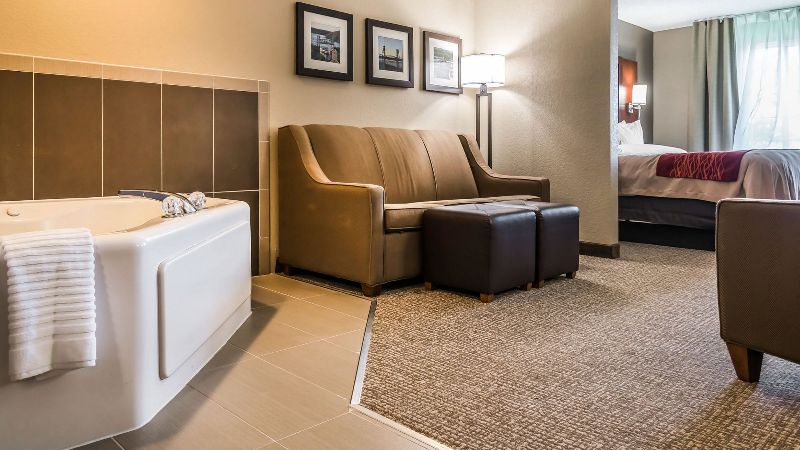 Country Inn & Suites by Radisson, Stillwater, MN