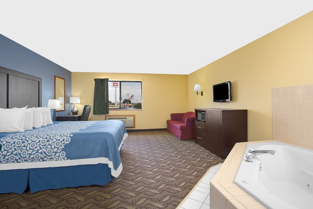 Days Inn by Wyndham North Platte photo 1