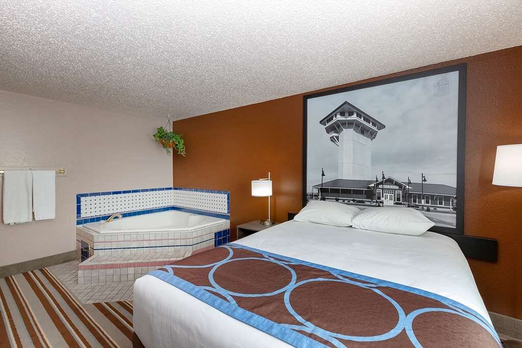 Super 8 by Wyndham North Platte photo 1