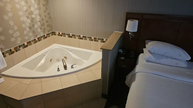 Courtyard Paramus