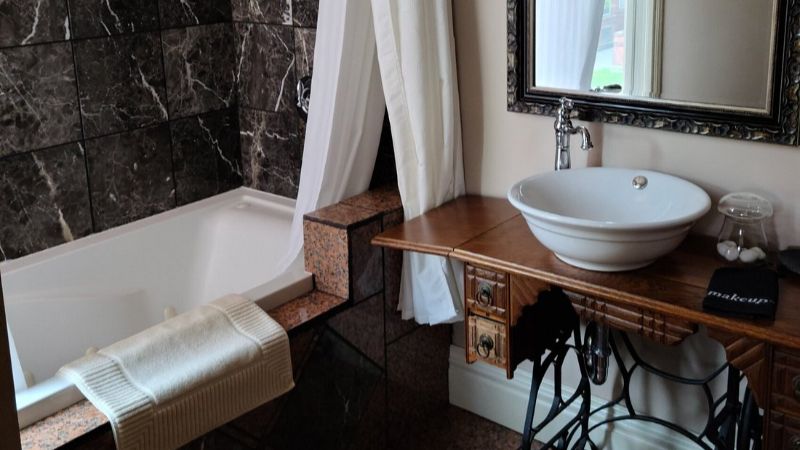 Buffalo Harmony House Bed & Breakfast photo 1