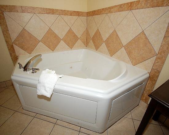 Comfort Suites Eugene - Room with Private Spa Bath photo 1