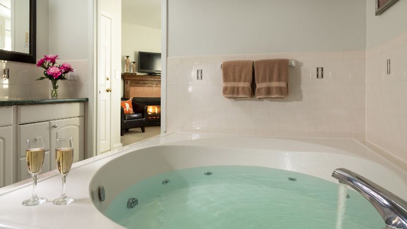 Beech Tree Inn and Cottage photo 1