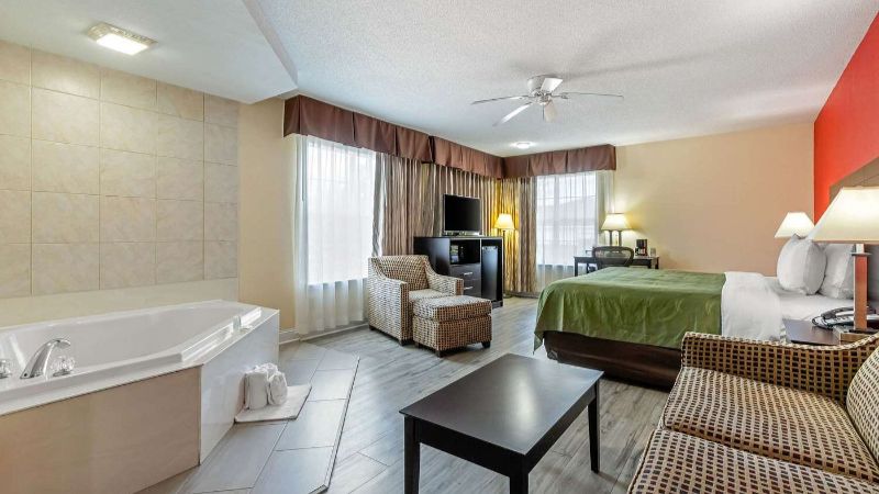 Quality Inn & Suites Lexington