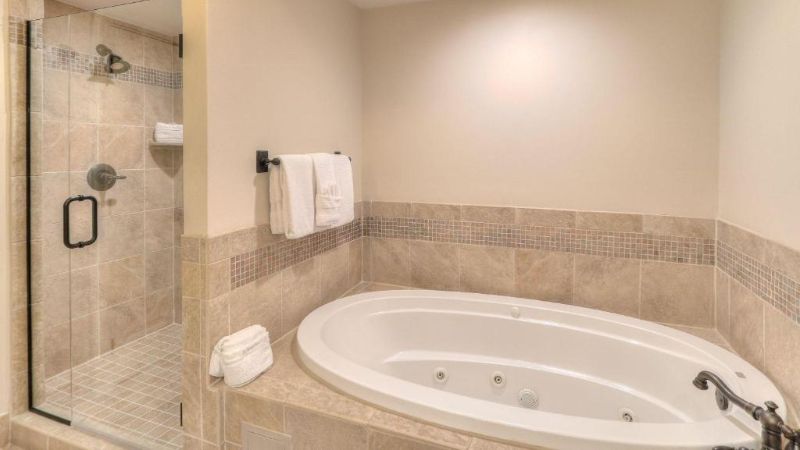 RiverStone Resort & Spa