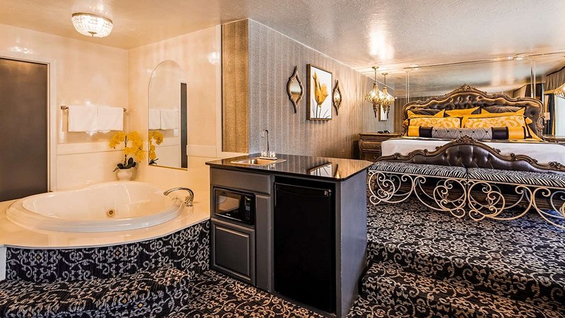 Best Western Coral Hills photo 1