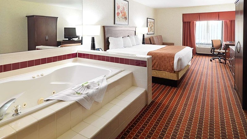 Crystal Inn Hotel & Suites